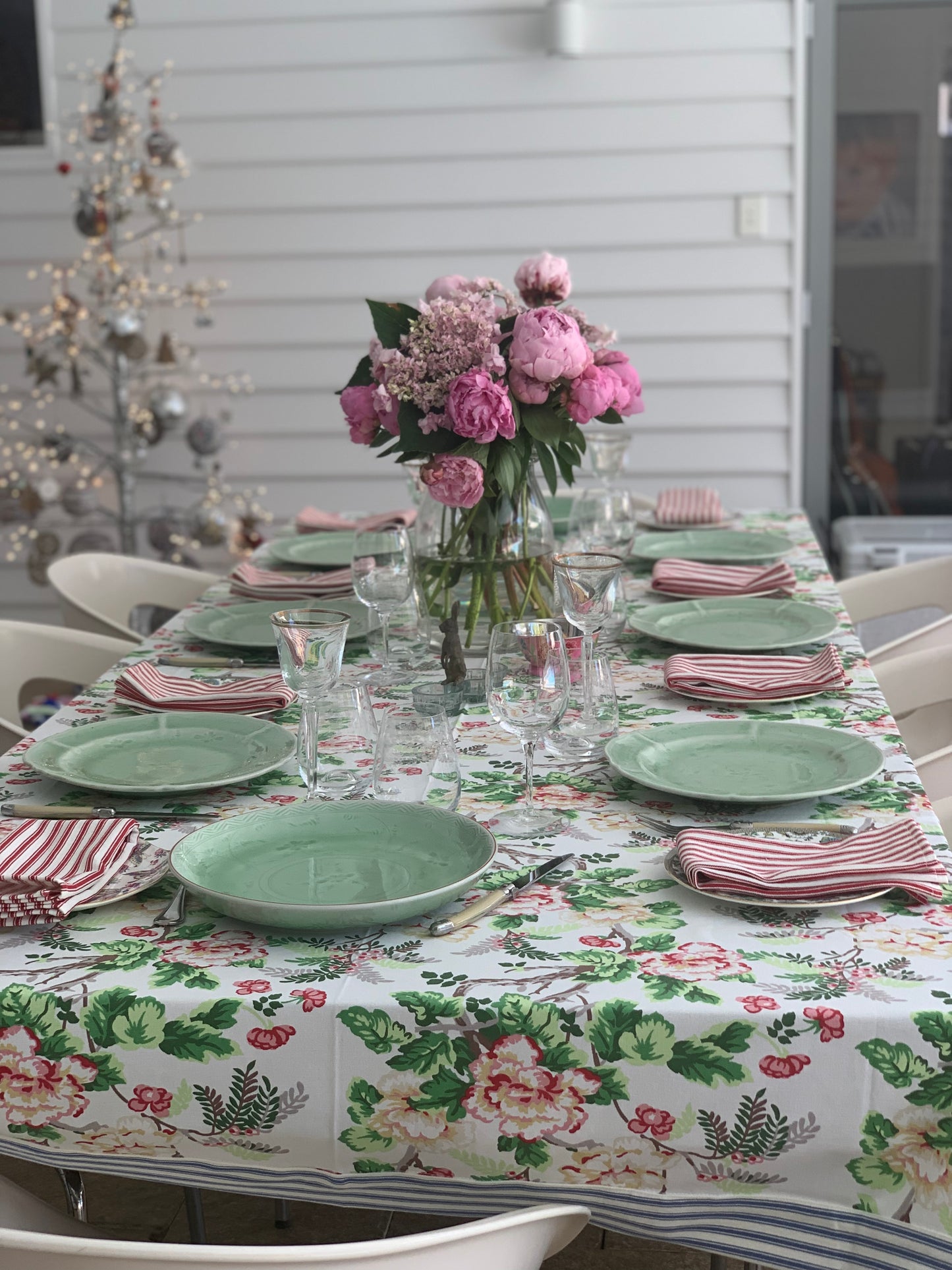 Pretty in Peonies weighted tablecloth